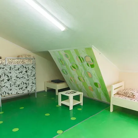 קייב Lucky Hostel На Крещатике מראה חיצוני תמונה
