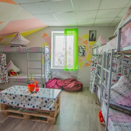 קייב Lucky Hostel На Крещатике מראה חיצוני תמונה